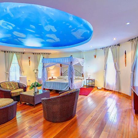 Poa Place Resort & Hotel - Where Nature Meets Comfort Eldoret Esterno foto