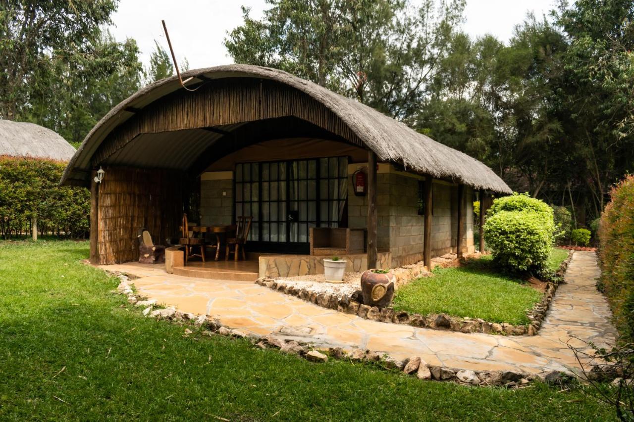 Poa Place Resort & Hotel - Where Nature Meets Comfort Eldoret Esterno foto