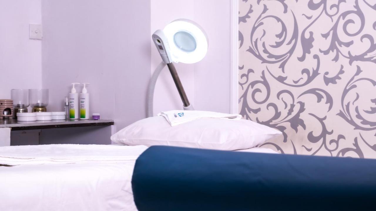 Poa Place Resort & Hotel - Where Nature Meets Comfort Eldoret Esterno foto