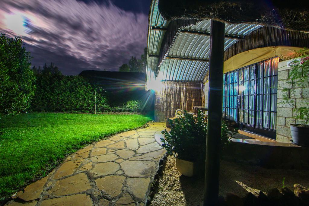 Poa Place Resort & Hotel - Where Nature Meets Comfort Eldoret Esterno foto