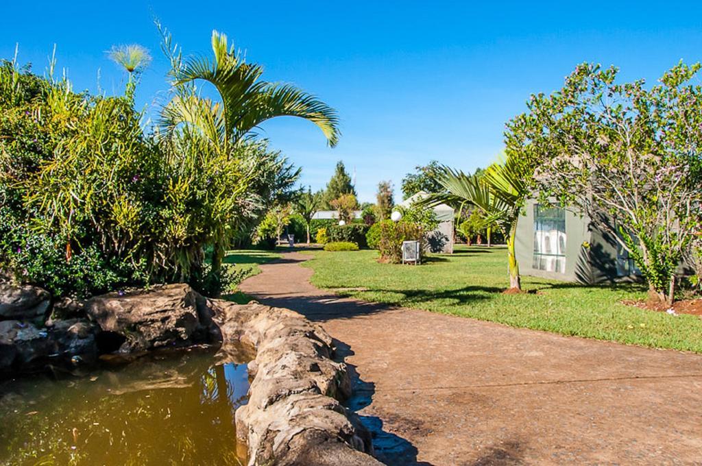 Poa Place Resort & Hotel - Where Nature Meets Comfort Eldoret Esterno foto